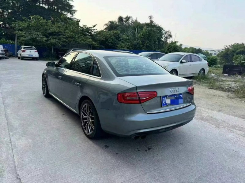 紹興14年奧迪A4L6