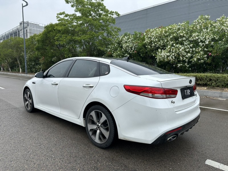鹽城18年起亞K58