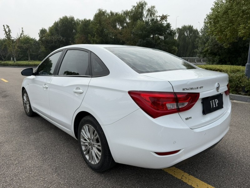 盐城16年别克英朗GT8