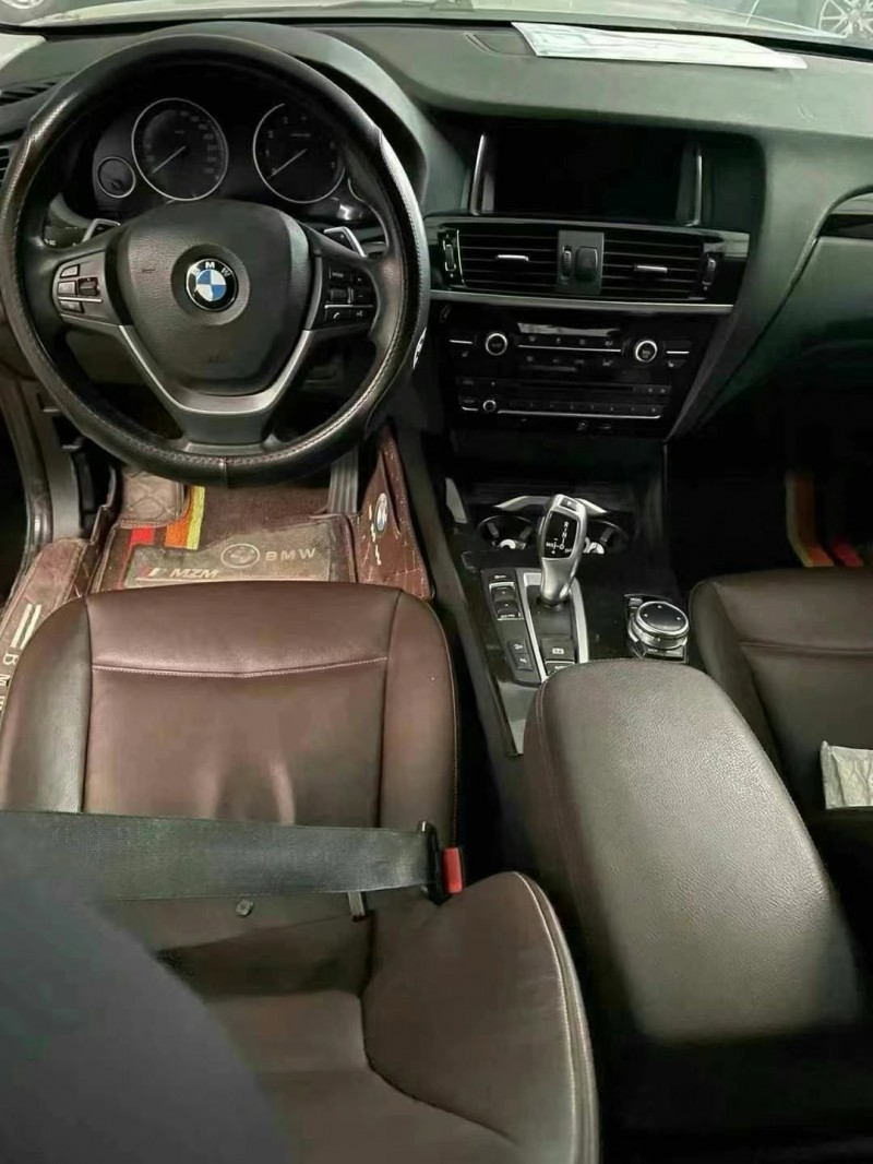 济南15年宝马X43