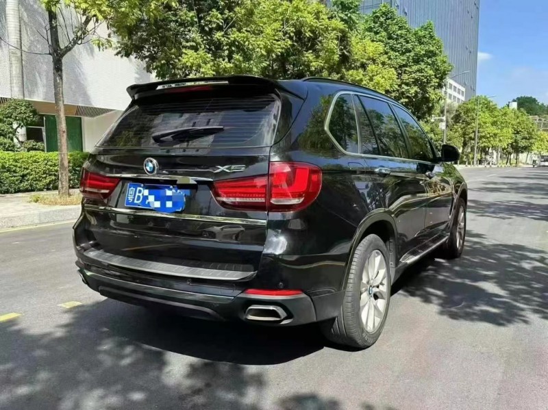 深圳18年宝马X58