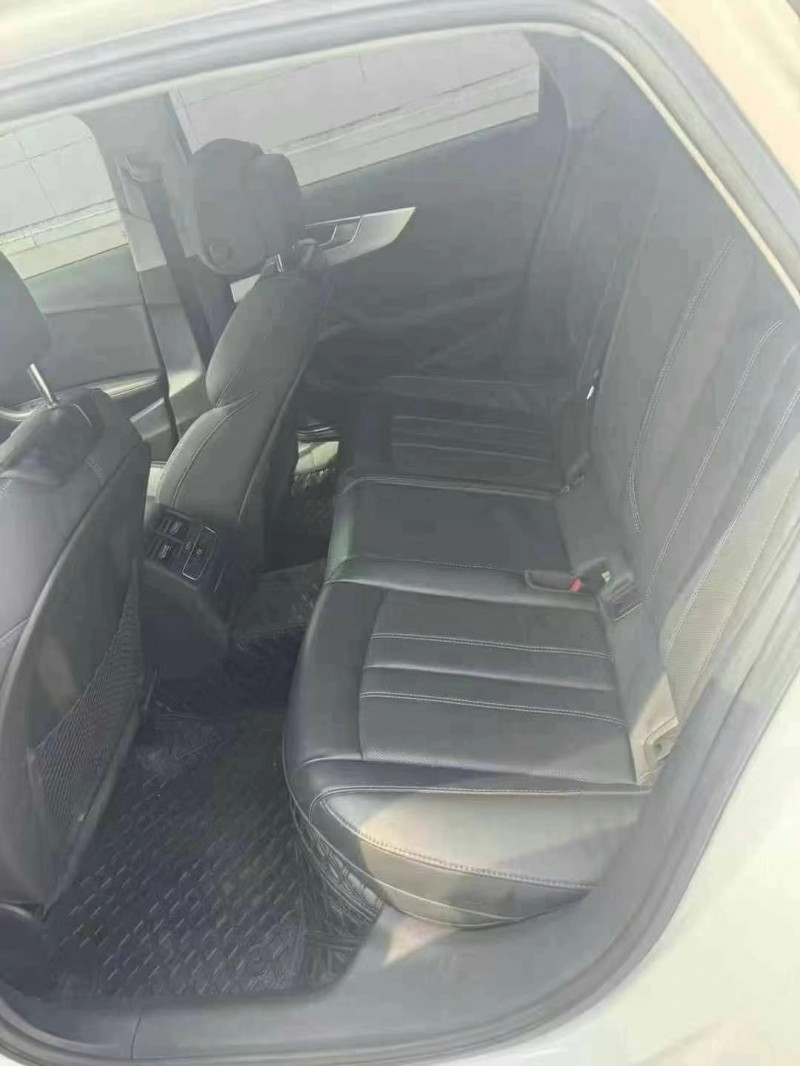 潍坊23年奥迪A4L7