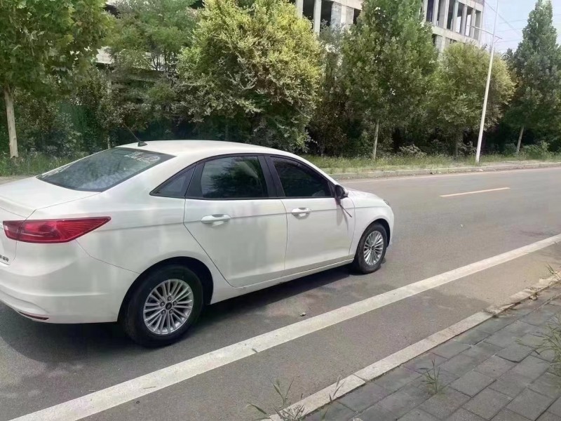 廊坊18年福特福睿斯4