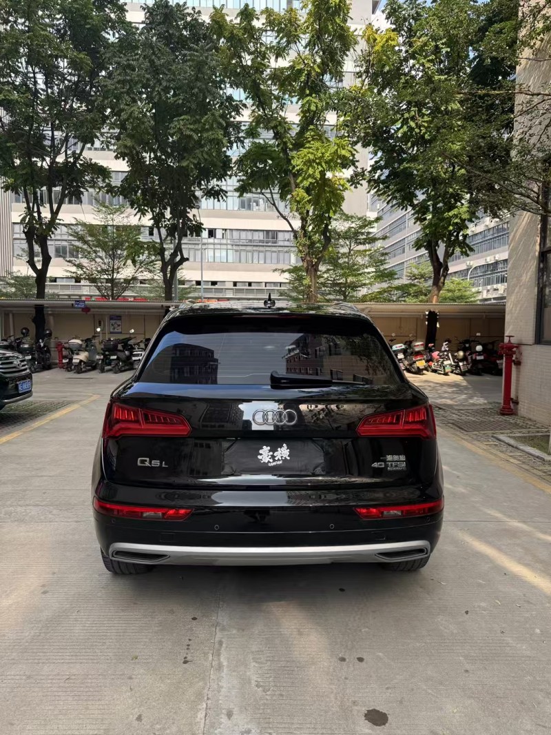 佛山19年奥迪Q54