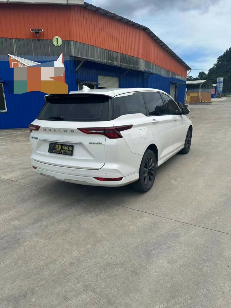 防城港21年五菱汽車凱捷8