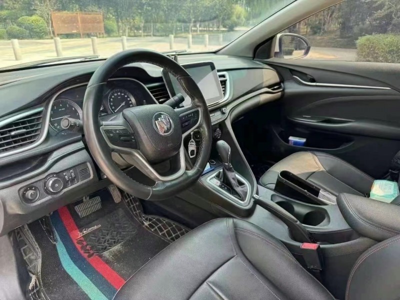 菏泽19年别克英朗3