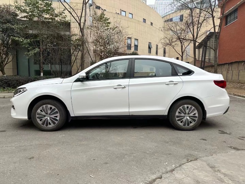 成都23年东风S60EV3