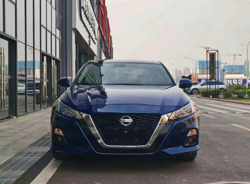 汕頭22年日產天籟1