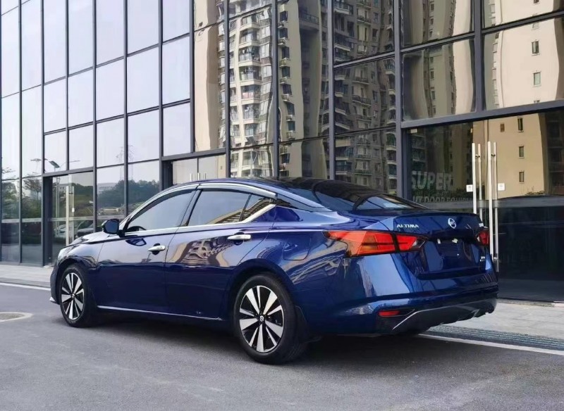 汕頭22年日產天籟2