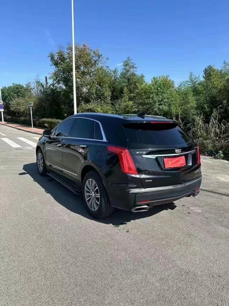 潍坊19年凯迪拉克XT54