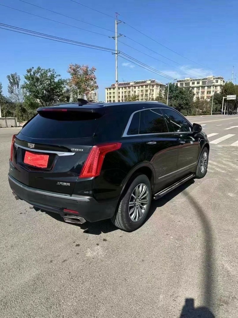 潍坊19年凯迪拉克XT57