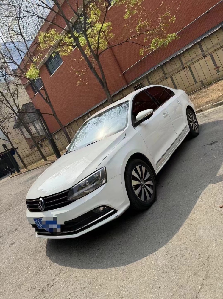 成都18年大众速腾2