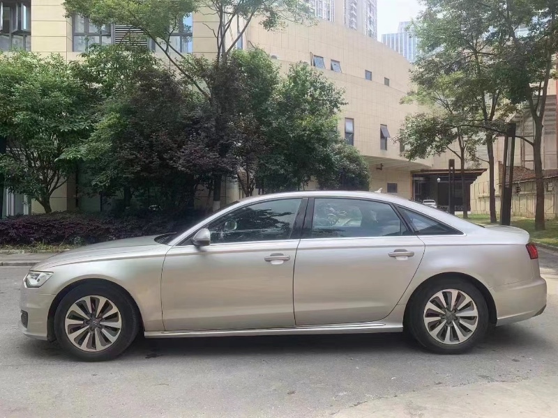 成都16年奥迪A6L3