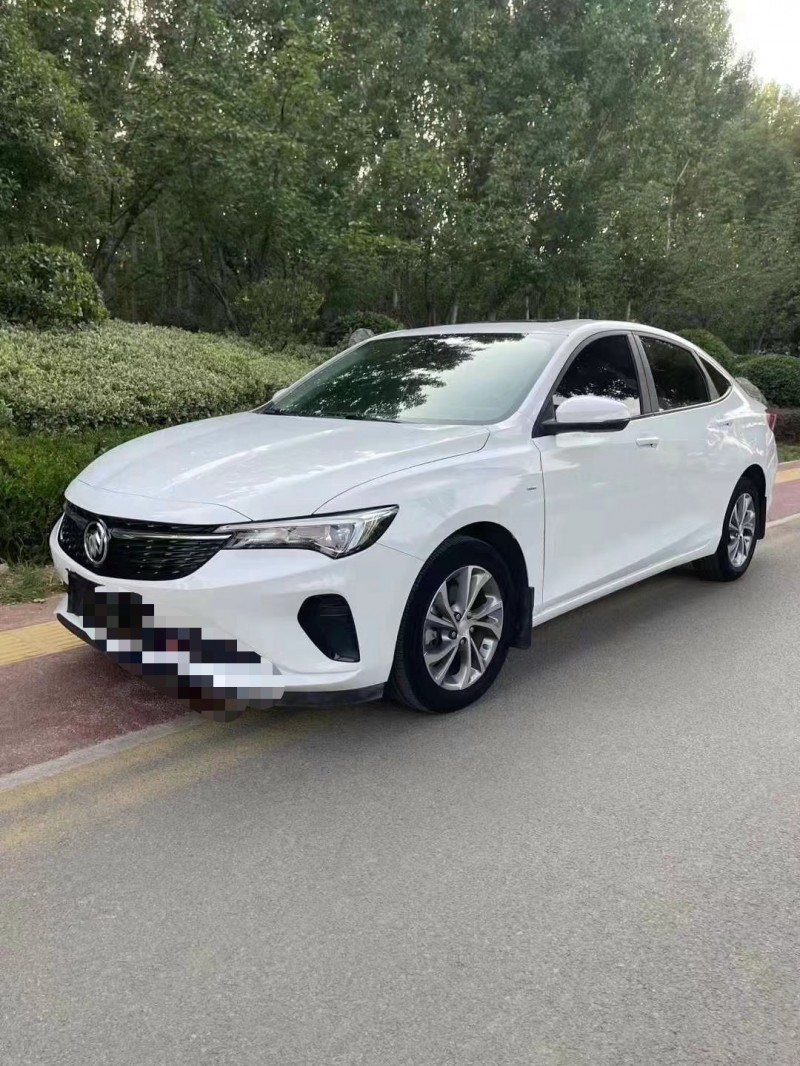 枣庄22年别克威朗2