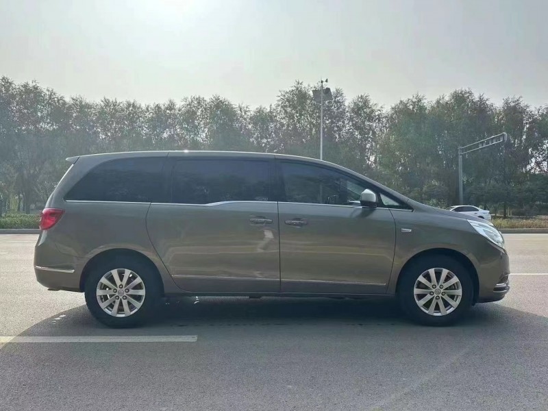 枣庄19年别克GL87