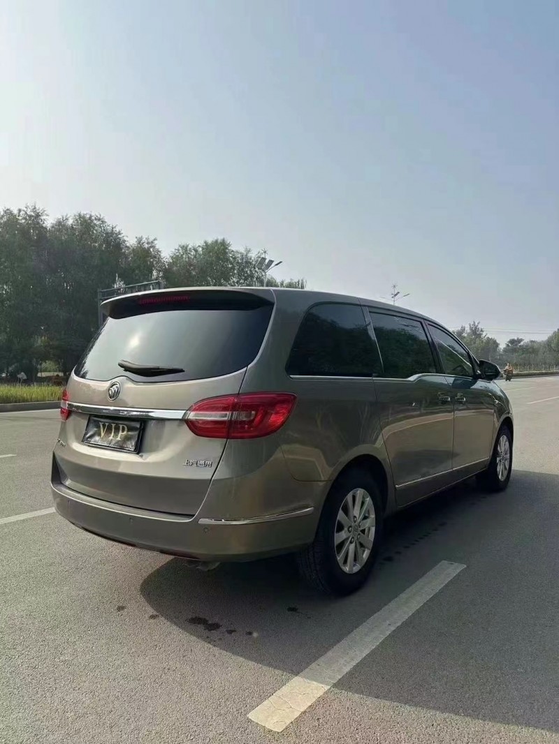 枣庄19年别克GL88