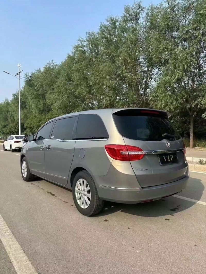 枣庄19年别克GL89