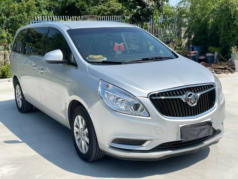 徐州19年别克GL82