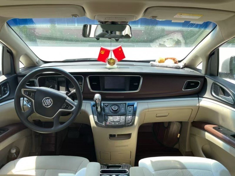 徐州19年别克GL86