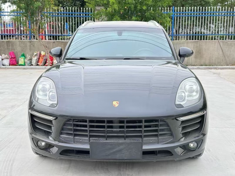 徐州14年保时捷Macan1