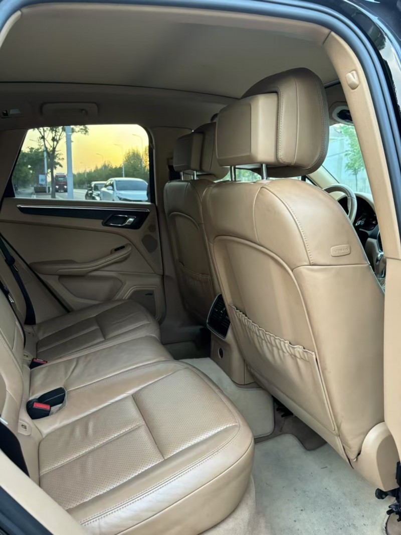 宿遷17年保時捷Macan4