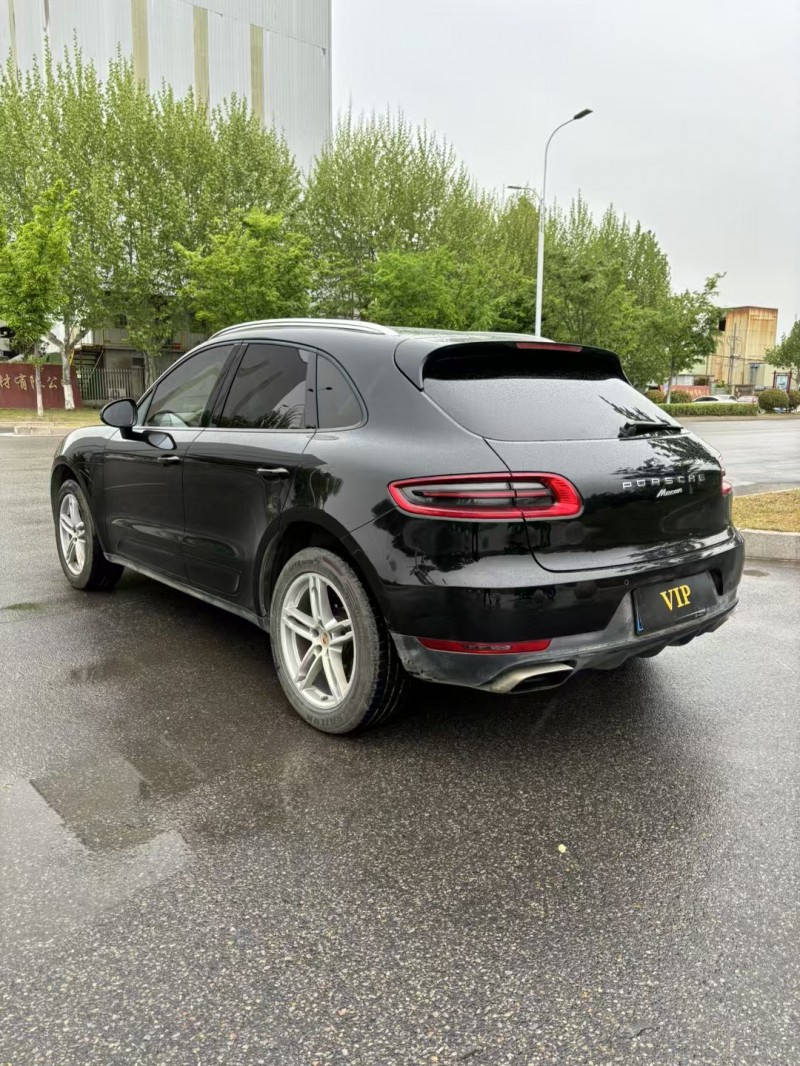 宿遷17年保時捷Macan7