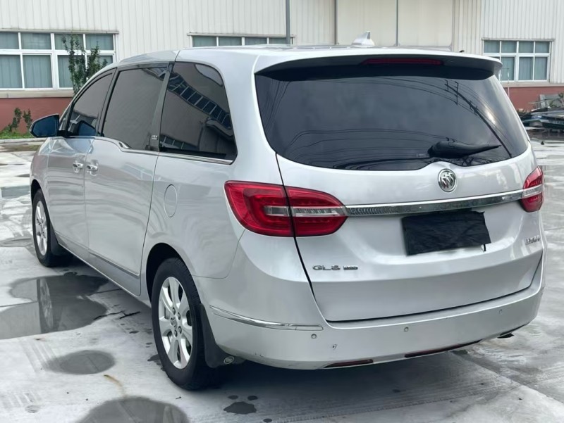 徐州16年别克GL84