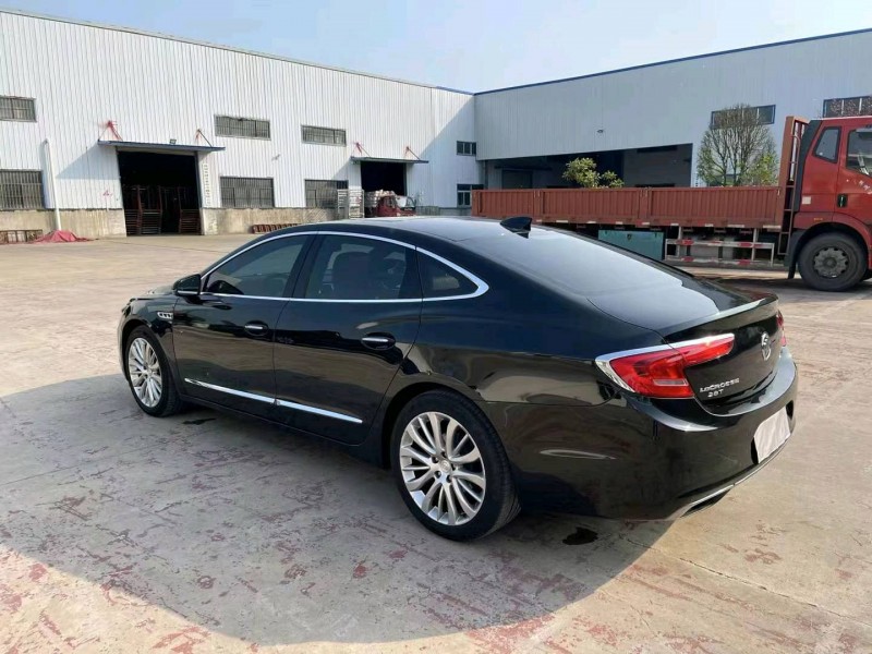 徐州18年别克君越8