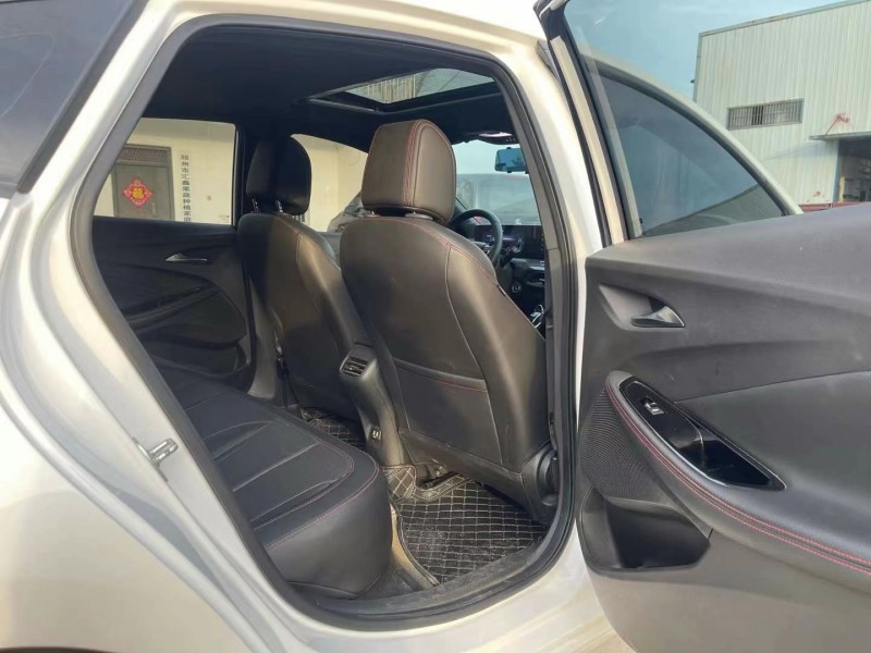 徐州22年别克威朗8