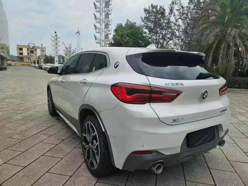 常德20年寶馬X26