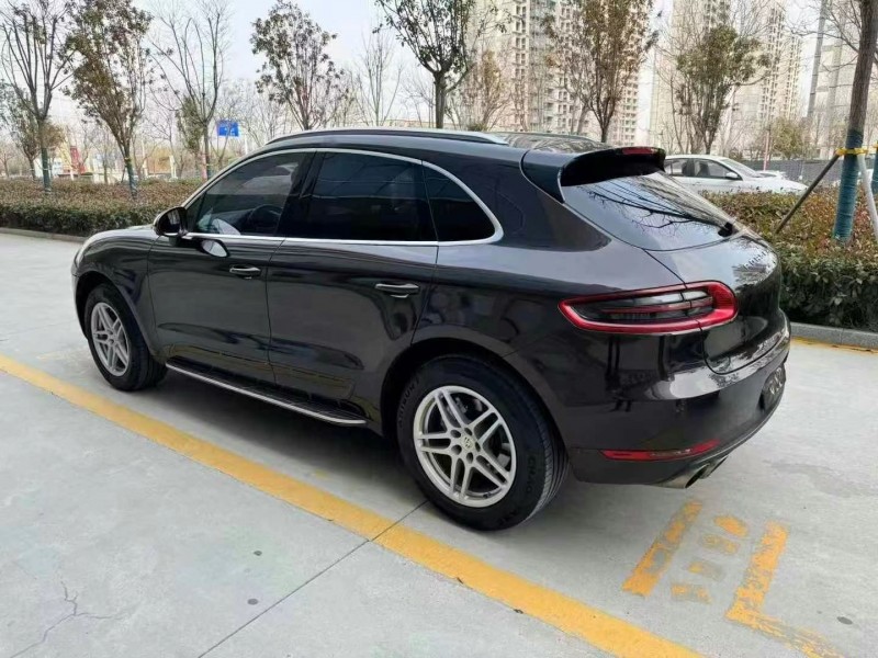 淮北16年保時捷Macan4