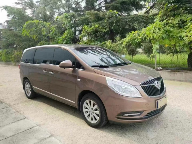 潍坊19年别克GL82