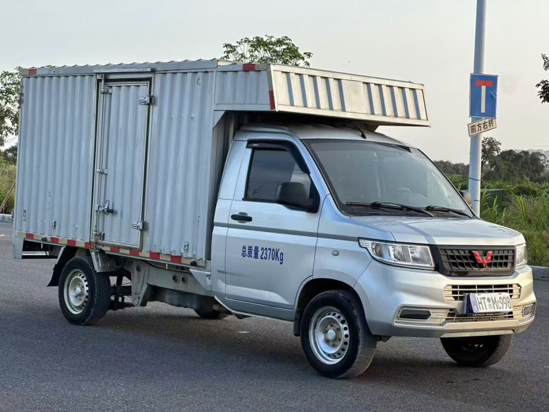 汕頭22年五菱汽車榮光2