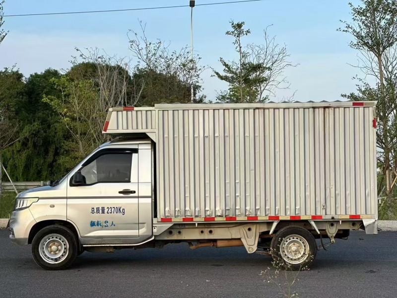 汕頭22年五菱汽車榮光3