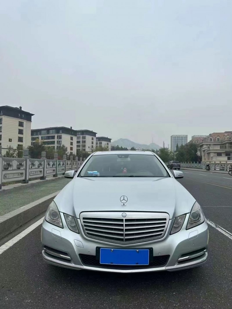 泰安11年奔驰E1