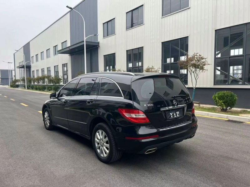 徐州12年奔驰R7