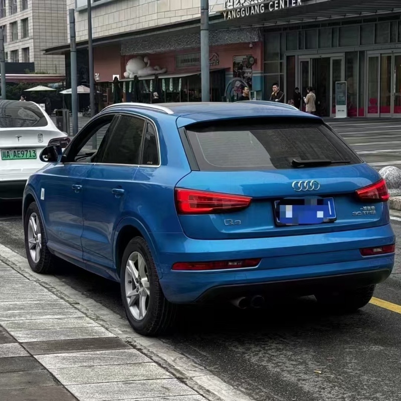 成都18年奥迪Q32