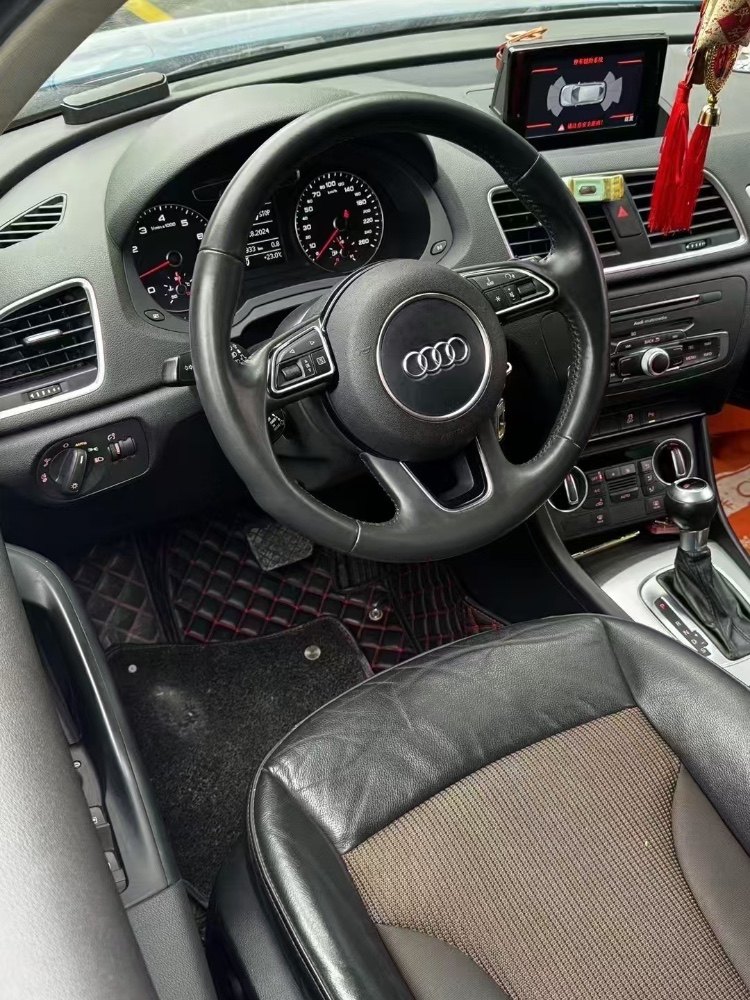 成都18年奥迪Q35