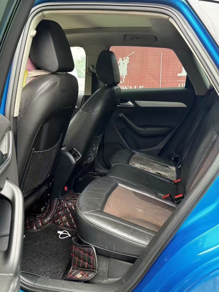 成都18年奥迪Q36