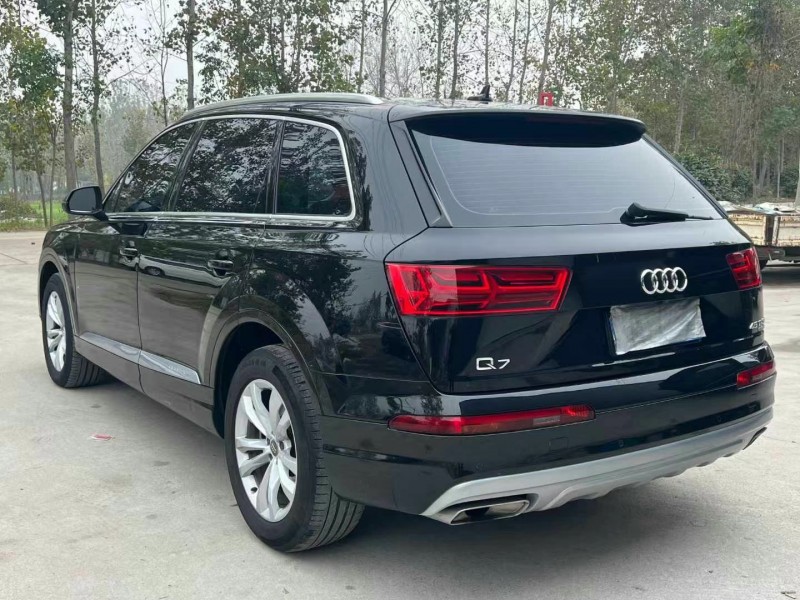 徐州16年奥迪Q75