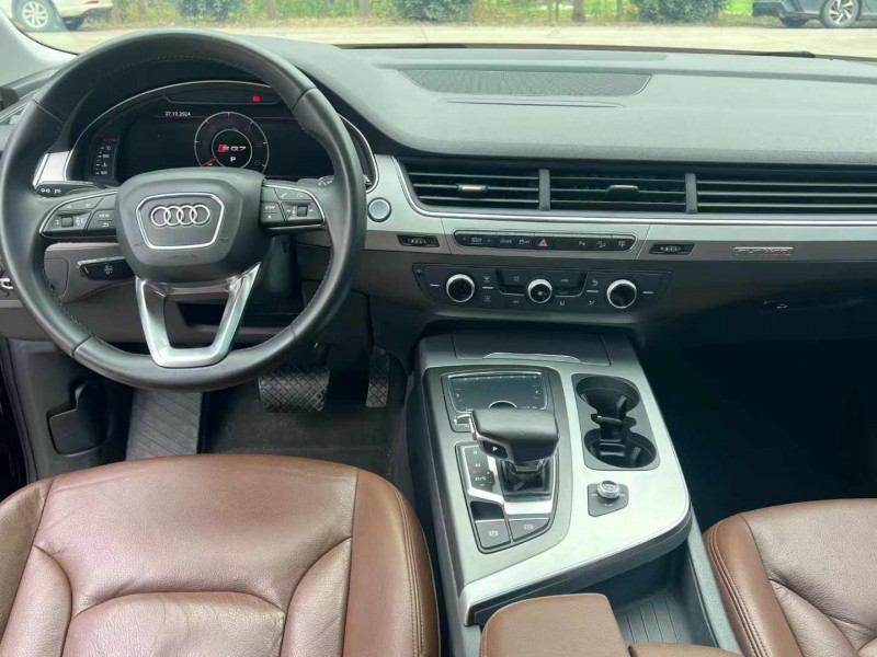 徐州16年奥迪Q78