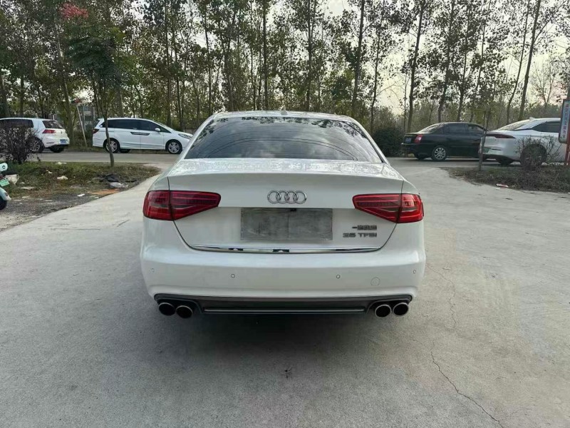 徐州16年奥迪A4L9