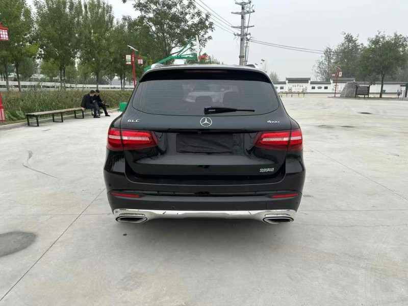 徐州17年奔驰GLC9