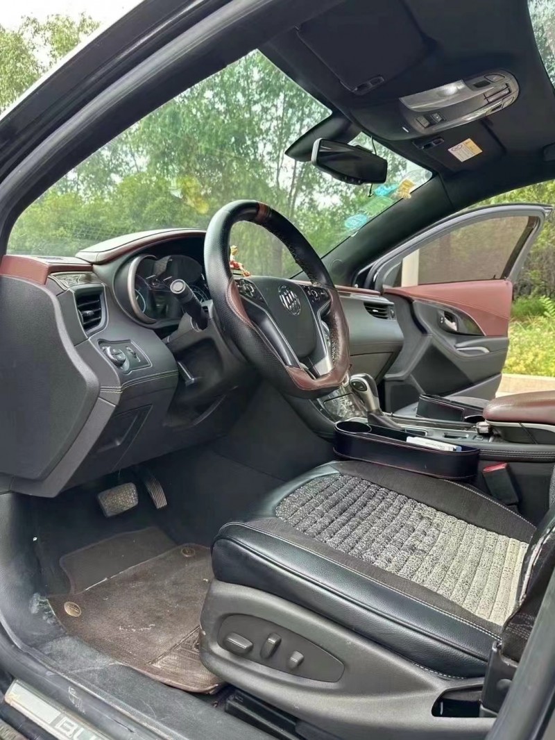 枣庄15年别克君越5