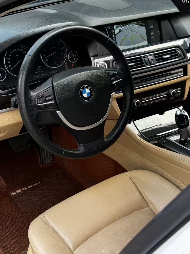 成都12年宝马5系3