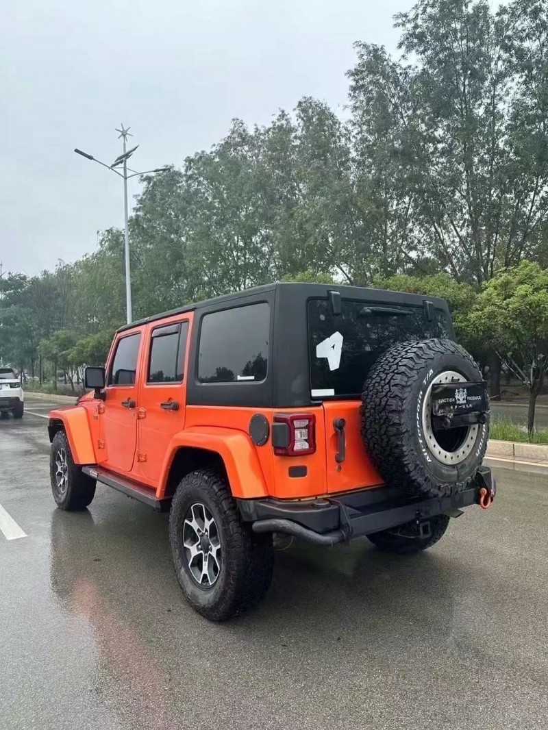 棗莊15年Jeep牧馬人9
