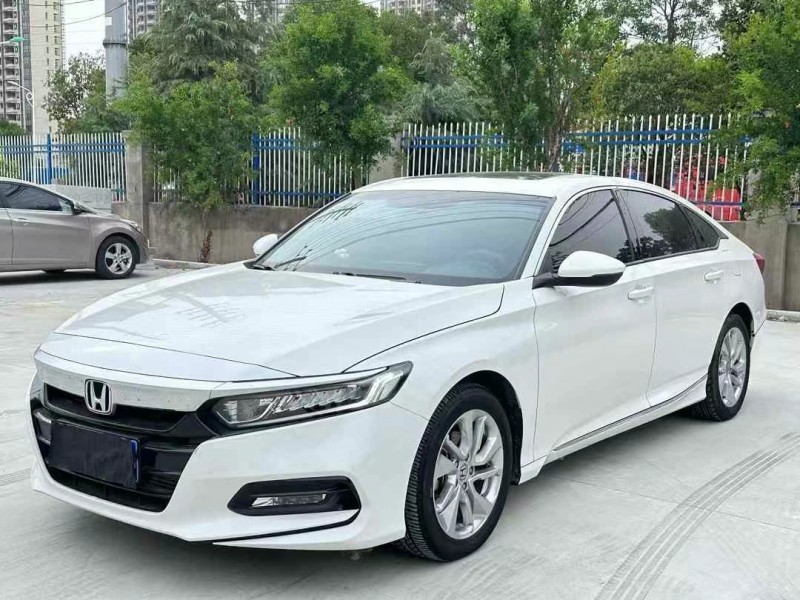 徐州21年本田雅阁3