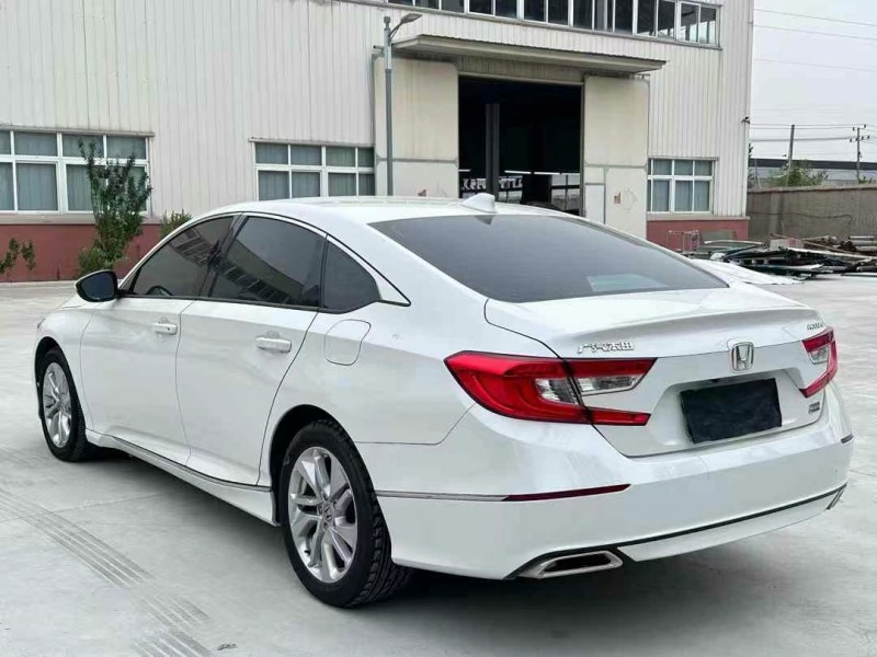 徐州21年本田雅阁4