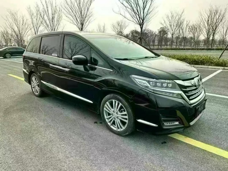 徐州19年本田艾力绅4