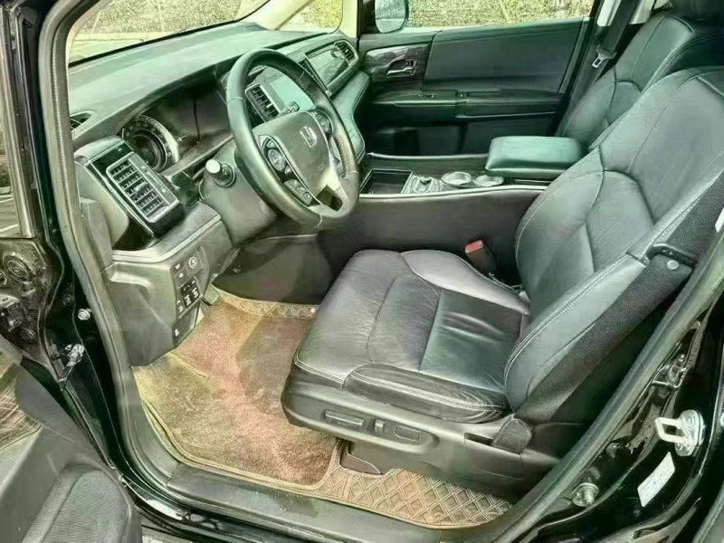 徐州19年本田艾力绅7